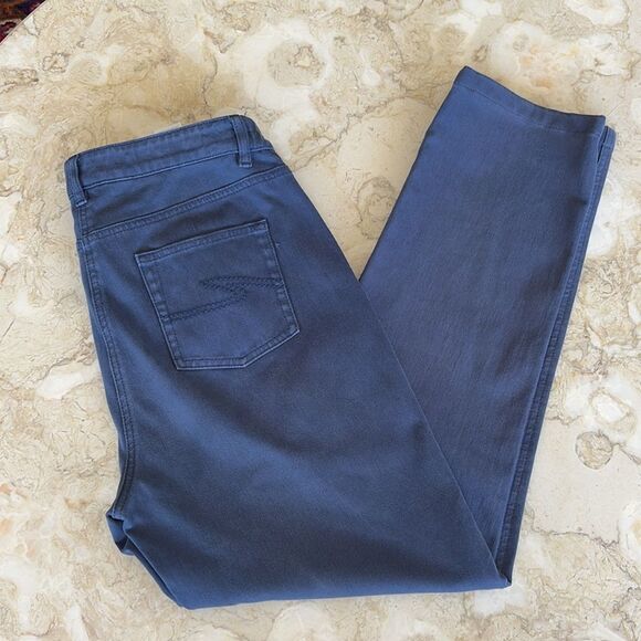 Saint James Patricia Medium Blue Stretch Denim Pants - Picture 8 of 16